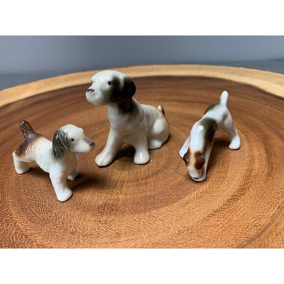 Vintage Japan Porcelian Dog Figurines Trio - Picture 10 of 11
